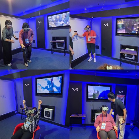 이용인특화프로그램 "디지털 세상속으로" 외부활동 진행(VR 체험장)